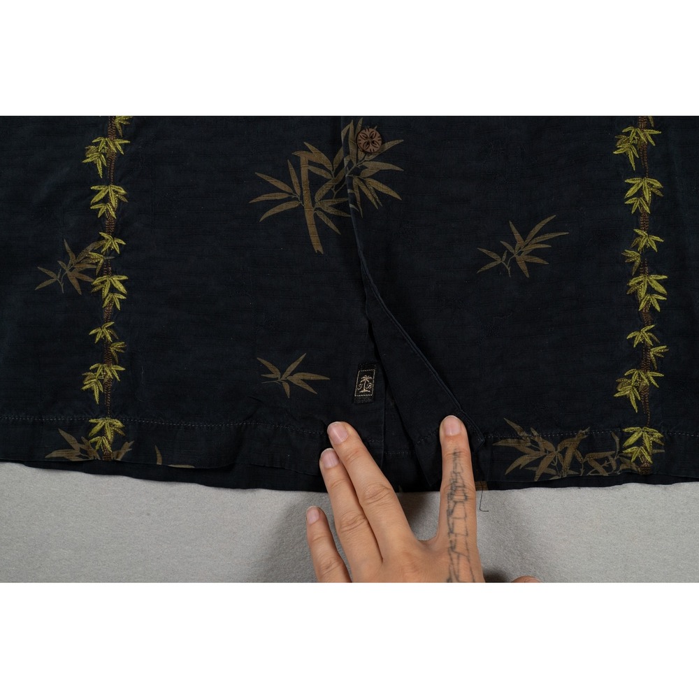 Tommy Bahama Mens Large Black 100% Silk Bamboo Floral Print Camp Shirt Short Slv - Picture 3 of 7